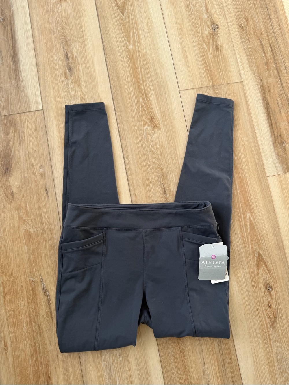 Athleta Women’s Grey Active Leggings with Pockets